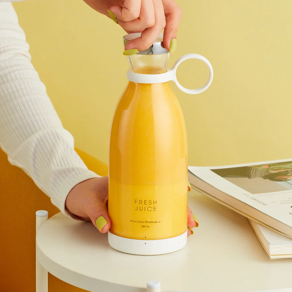 Zoeydam Portable Electric Juicer Blender USB Mini Fruit Extractor
