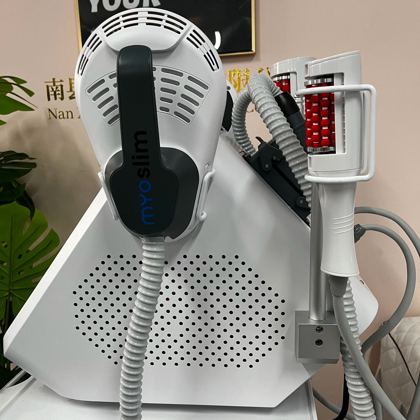 MYOSLIM 360 Degree Vacuum Massage Roller For Cellulite And Body Slimming