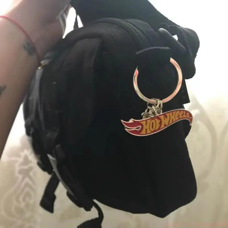 Hot Wheels Logo Men'S Keychain 2025 Mini Pendant Ring Chain Non-Radio Controlled Model Car Toy Vehicle Accessory For Boys