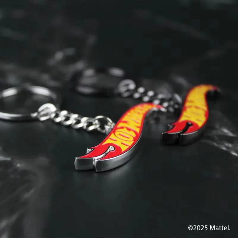 Hot Wheels Logo Men'S Keychain 2025 Mini Pendant Ring Chain Non-Radio Controlled Model Car Toy Vehicle Accessory For Boys